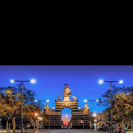 Simply * كاتانيا