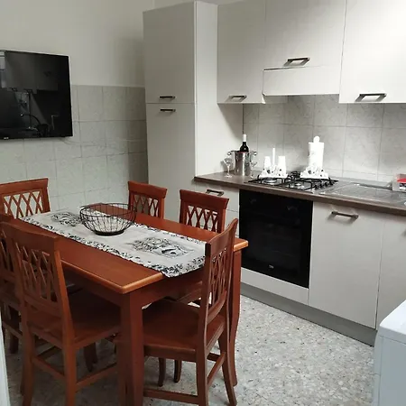 Simply كاتانيا