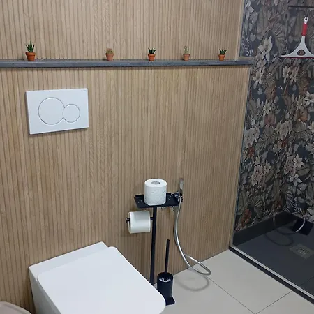 Simply كاتانيا