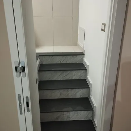 شقة Simply كاتانيا